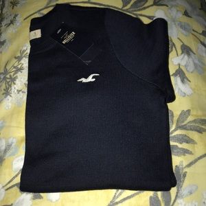 Hollister Navy blue sweater S